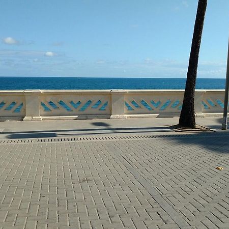 Апартаменты Flat Avenida Oceanica Barra Сальвадор Экстерьер фото